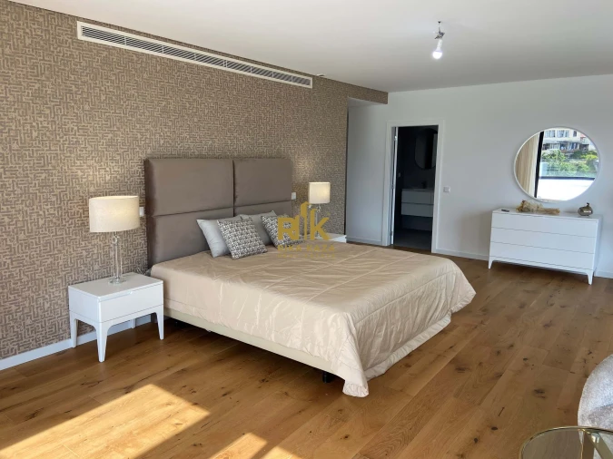 Apartamento T5 para Venda em Funchal (São Pedro) Foto 14