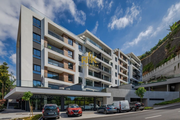 Apartamento T5 para Venda em Funchal (São Pedro) Foto 48