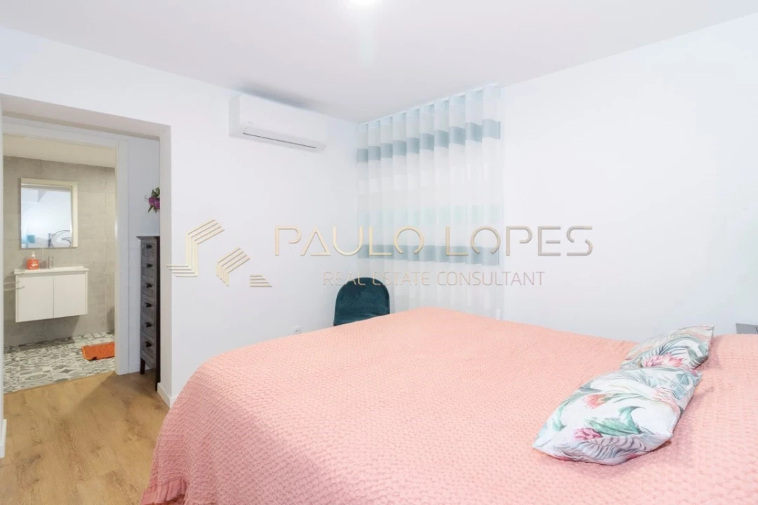 Apartamento T2 para Venda em Nazare Foto 22