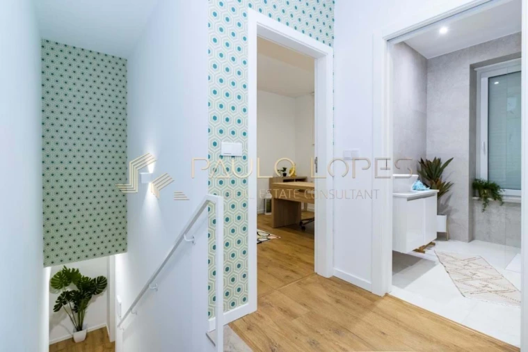 Apartamento T2 para Venda em Nazare Foto 12