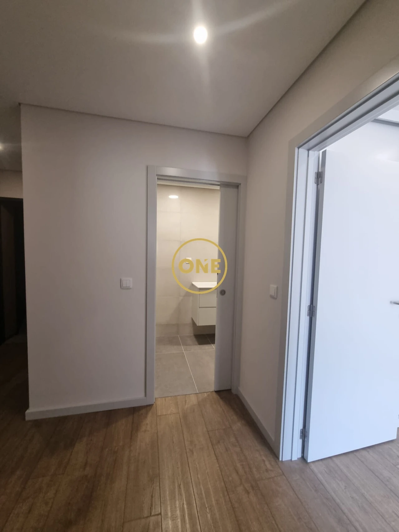 Apartamento T2 para Venda em Cedofeita, Santo Ildefonso, Sé, Miragaia, São Nicolau e Vitória Foto 36