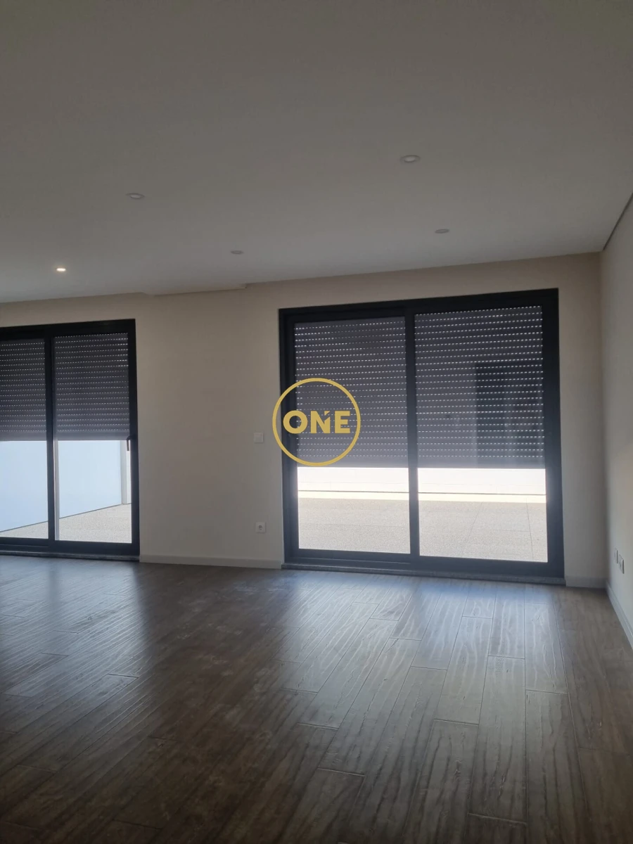 Apartamento T2 para Venda em Cedofeita, Santo Ildefonso, Sé, Miragaia, São Nicolau e Vitória Foto 45
