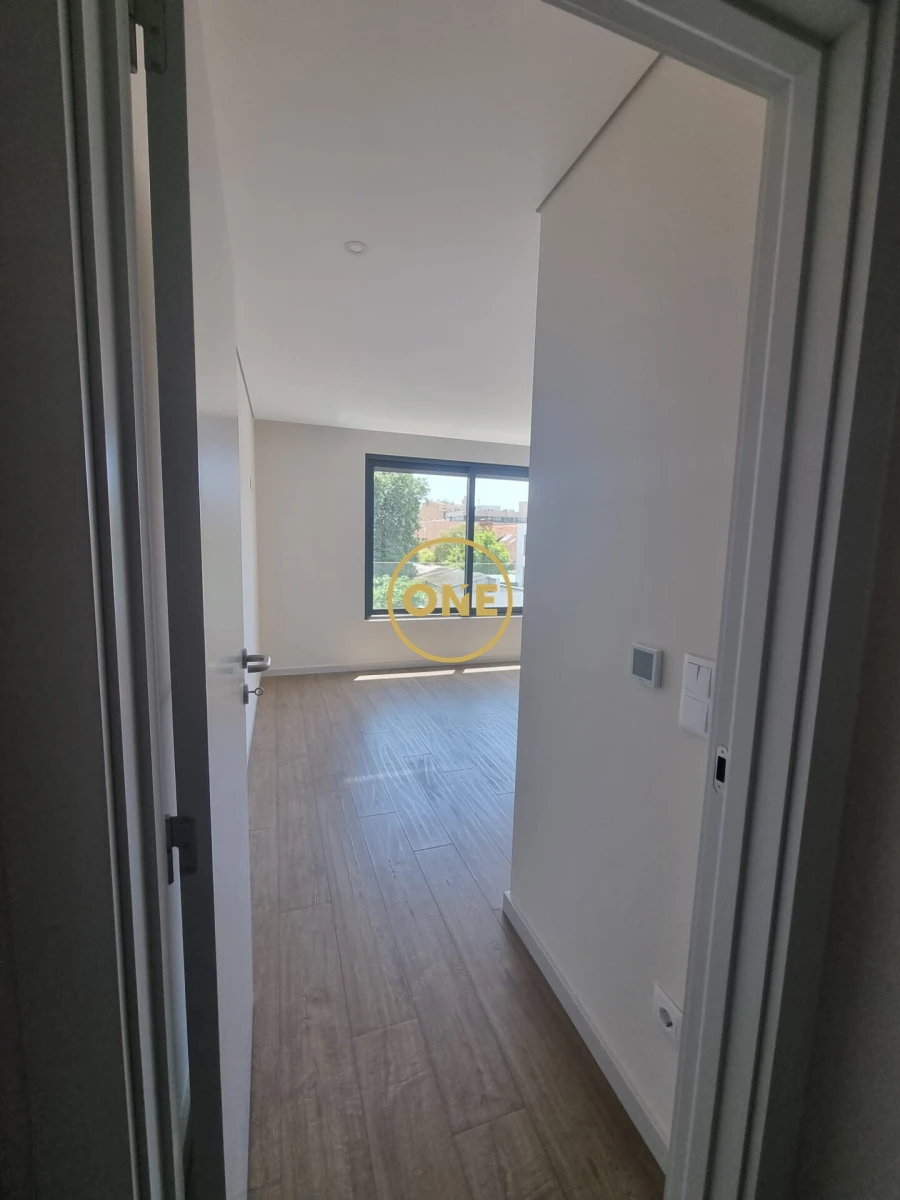 Apartamento T3 para Venda em Cedofeita, Santo Ildefonso, Sé, Miragaia, São Nicolau e Vitória Foto 28