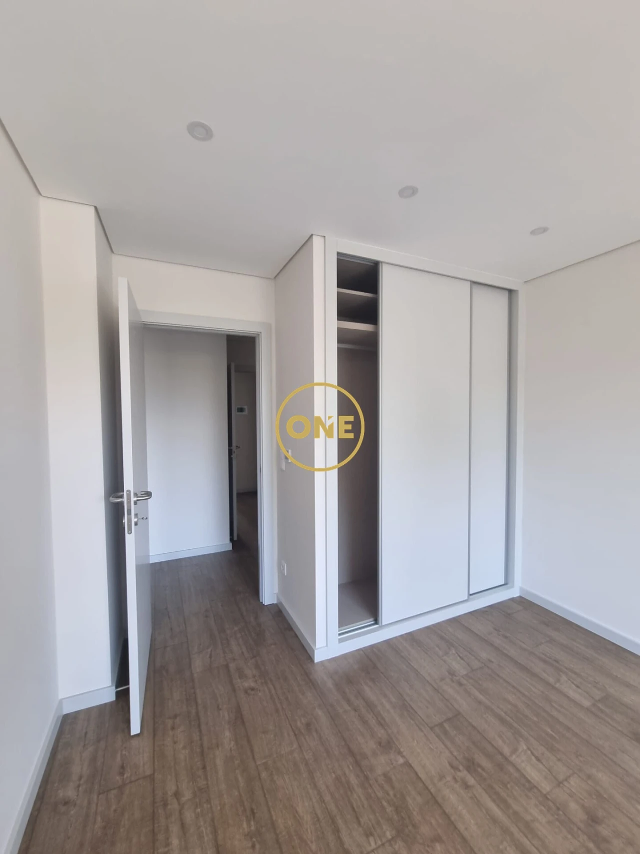 Apartamento T3 para Venda em Cedofeita, Santo Ildefonso, Sé, Miragaia, São Nicolau e Vitória Foto 22