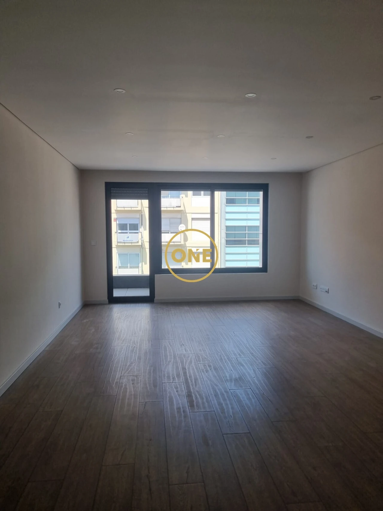 Apartamento T3 para Venda em Cedofeita, Santo Ildefonso, Sé, Miragaia, São Nicolau e Vitória Foto 17