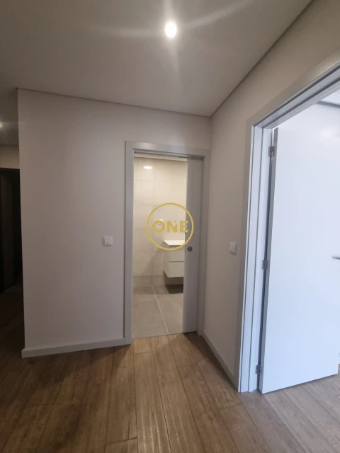 Apartamento T2 para Venda em Cedofeita, Santo Ildefonso, Sé, Miragaia, São Nicolau e Vitória