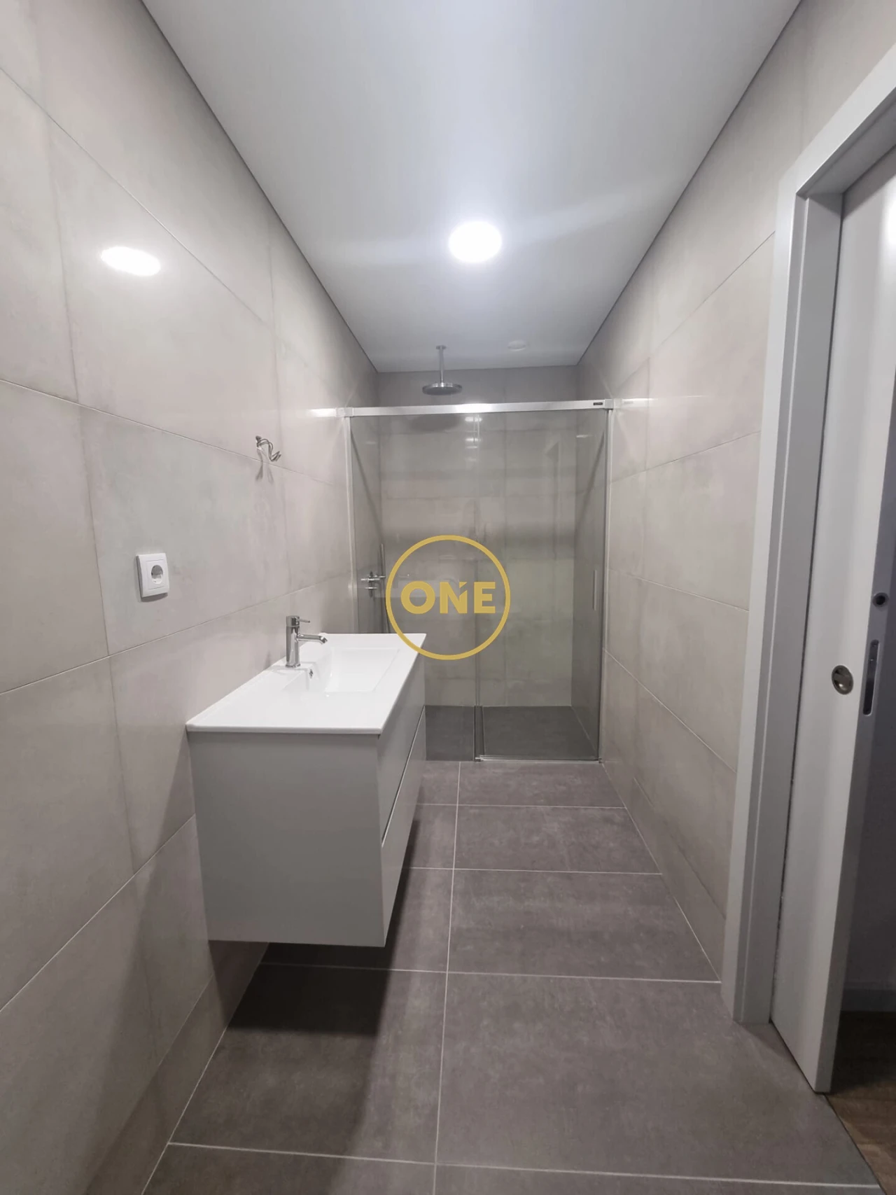 Apartamento T2 para Venda em Cedofeita, Santo Ildefonso, Sé, Miragaia, São Nicolau e Vitória Foto 33