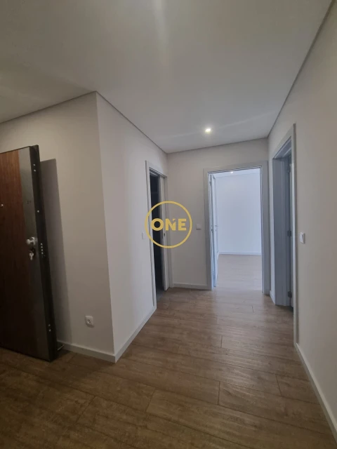 Apartamento T3 para Venda em Cedofeita, Santo Ildefonso, Sé, Miragaia, São Nicolau e Vitória