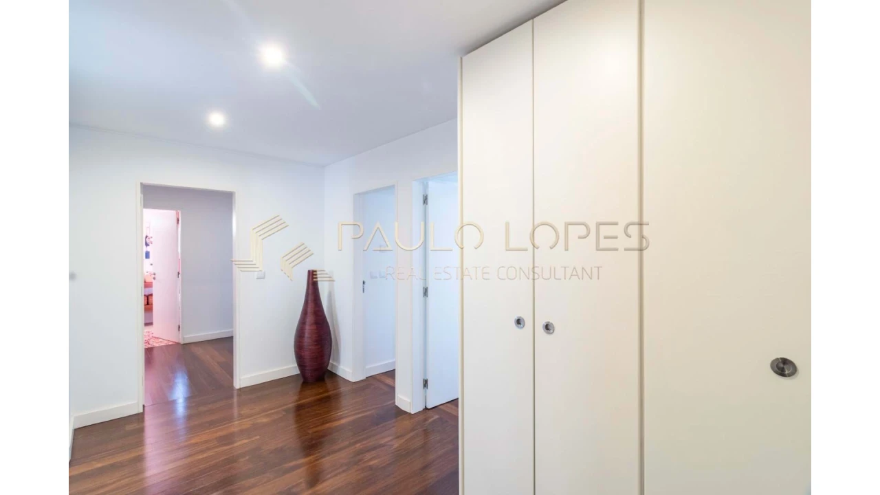 Moradia T8 para Venda em Alvados e Alcaria Foto 47