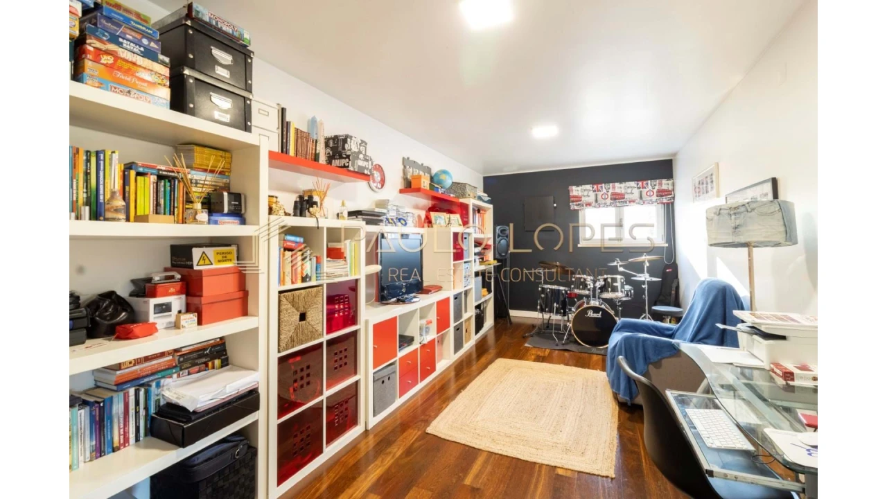 Moradia T8 para Venda em Alvados e Alcaria Foto 8