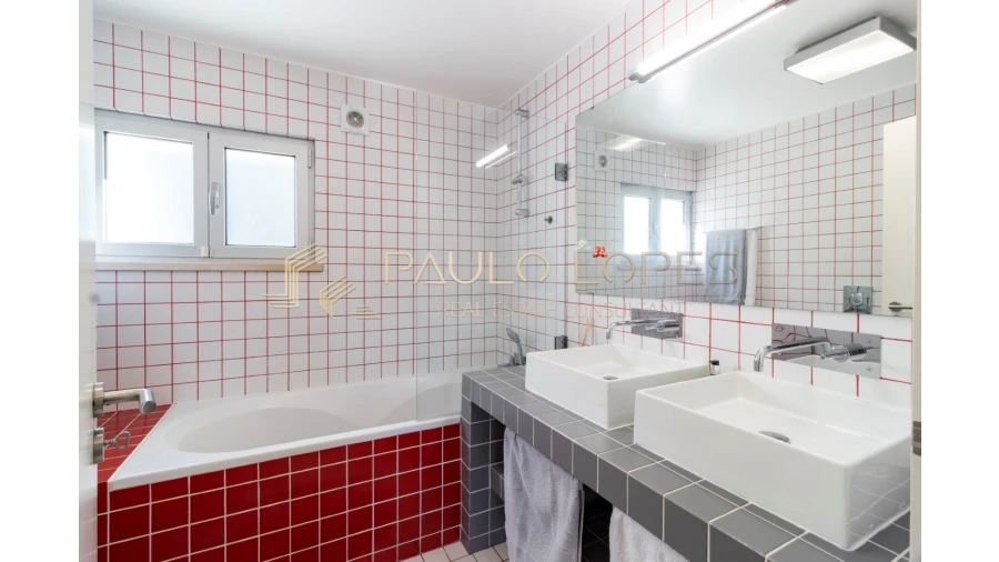 Moradia T8 para Venda em Alvados e Alcaria Foto 22