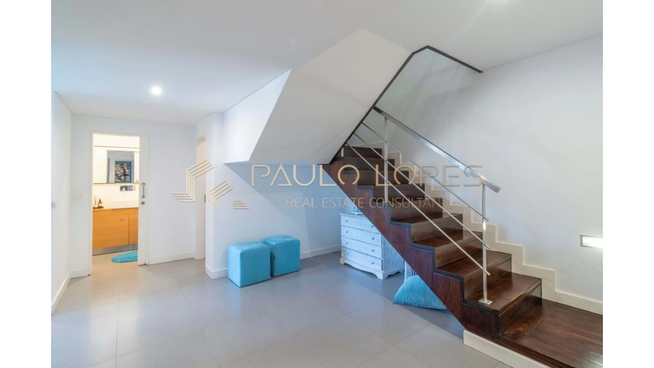 Moradia T8 para Venda em Alvados e Alcaria Foto 45