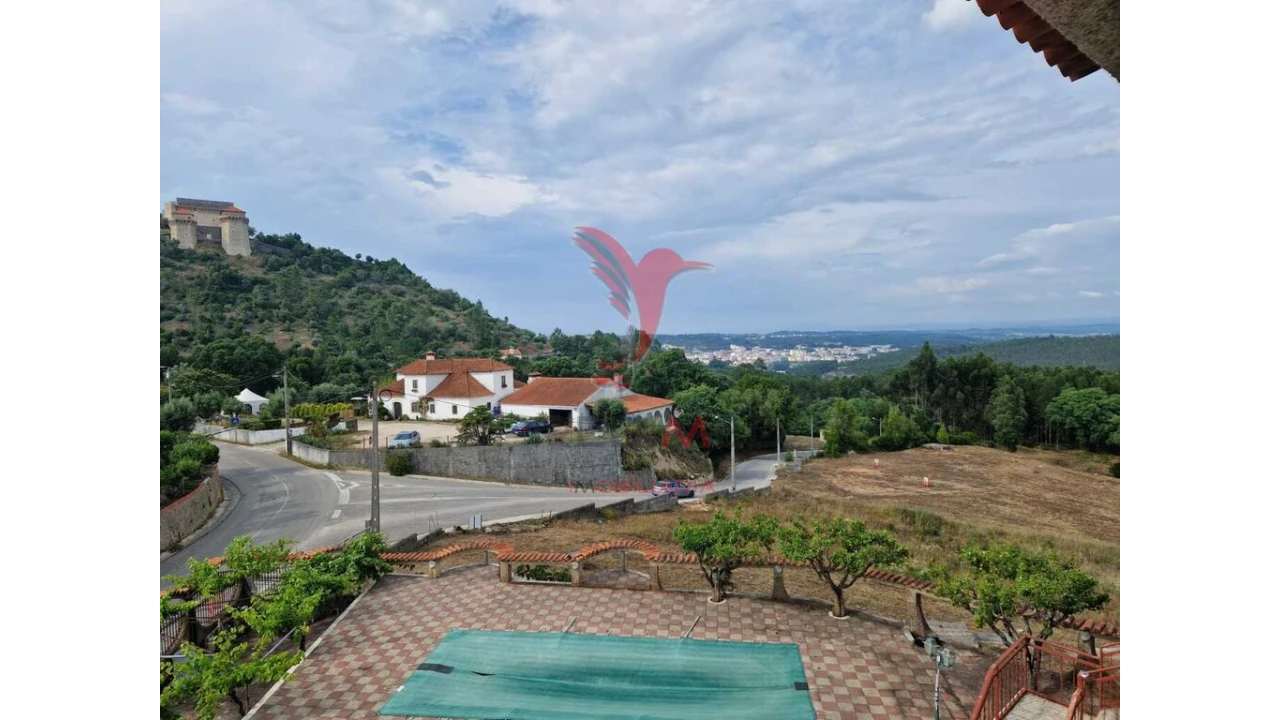 Moradia T6 para Venda em Nossa Senhora das Misericordias Foto 2