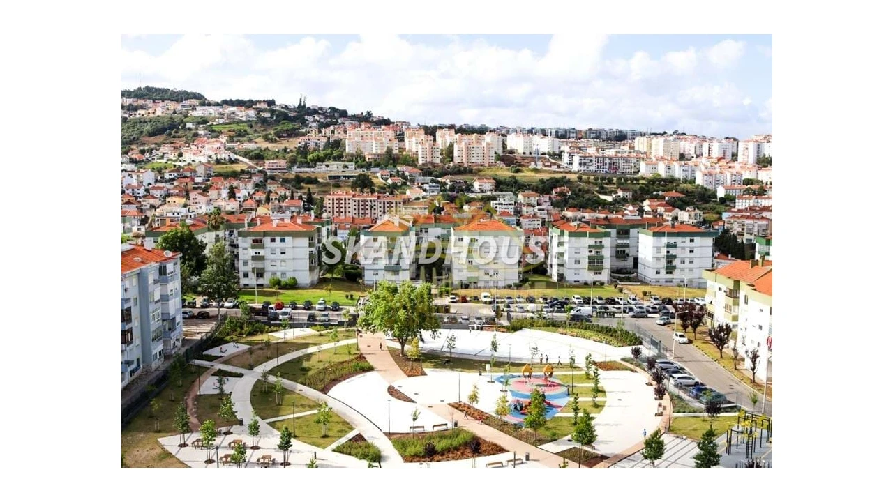 Apartamento T2 para Venda em Odivelas Foto 13