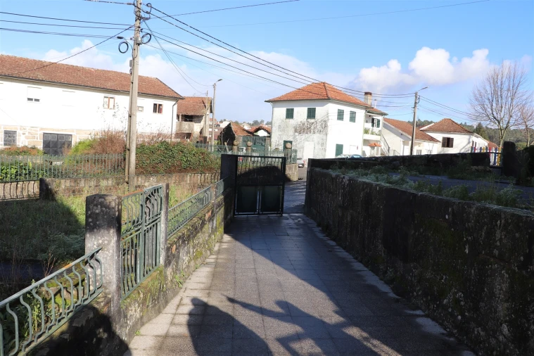 Moradia T0 para Venda em Raimonda Foto 5