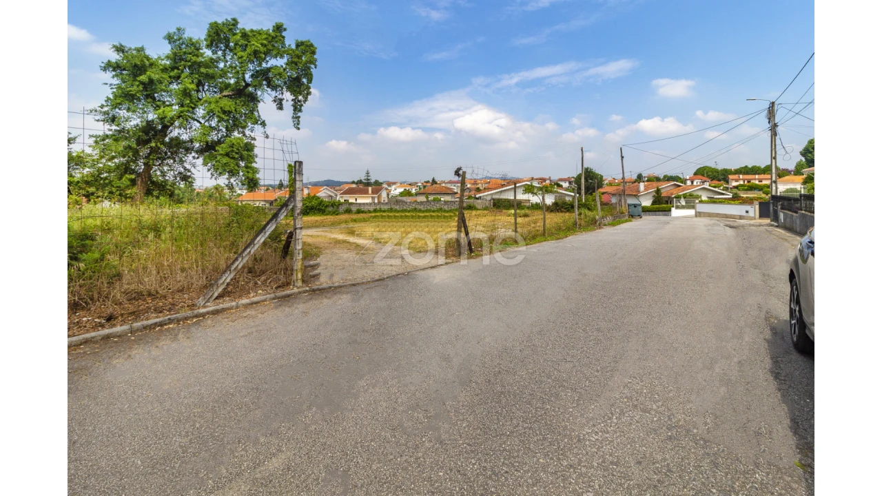 Terreno para Venda em Areias, Sequeirô, Lama e Palmeira Foto 7