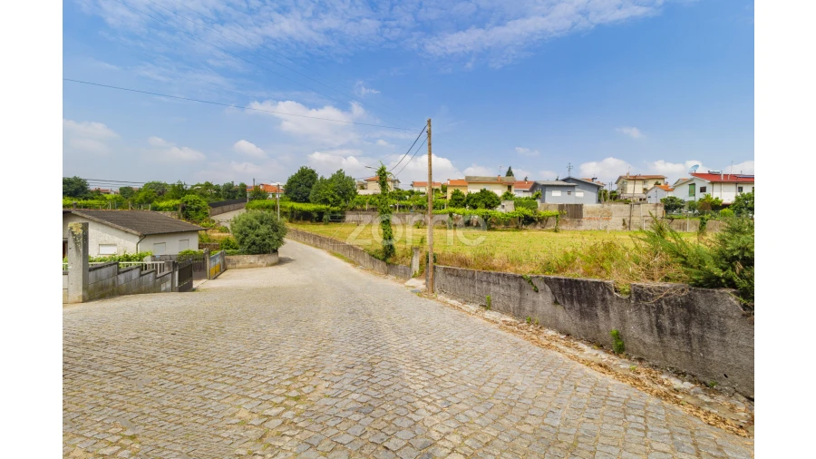 Terreno para Venda em Areias, Sequeirô, Lama e Palmeira Foto 11