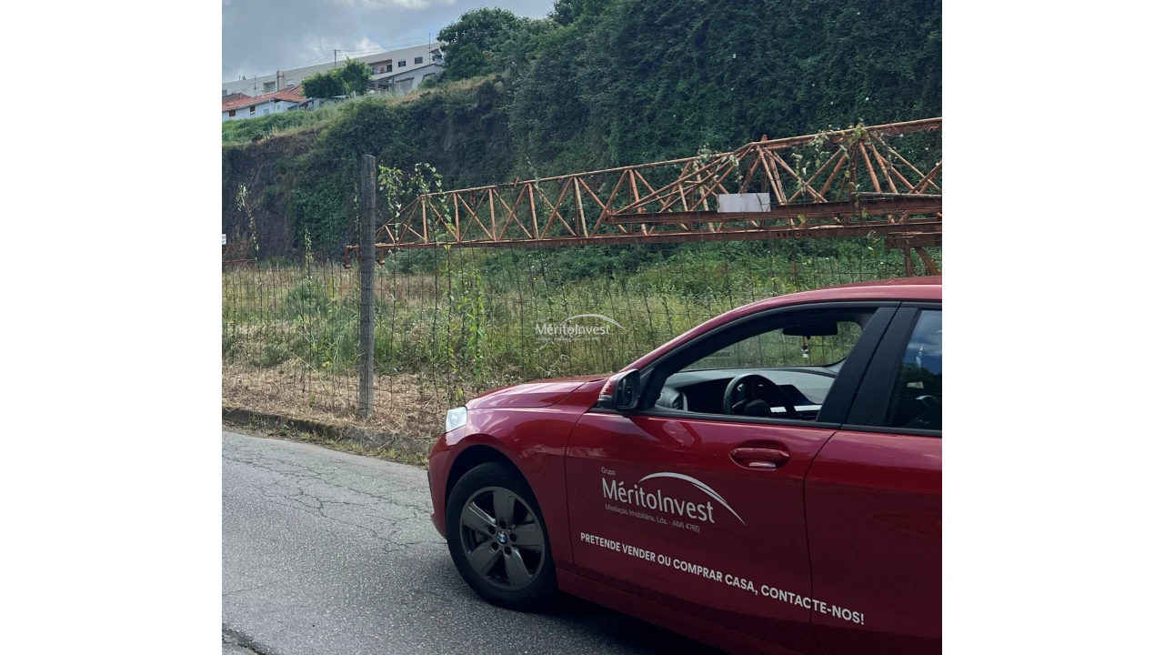 Terreno para Venda em Lomar e Arcos Foto 2