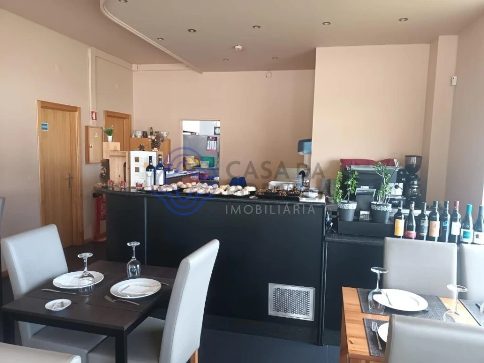 Negócio para Trespasse em São Felix da Marinha Foto 1