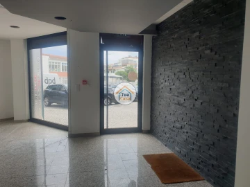Loja para Arrendamento em Viseu