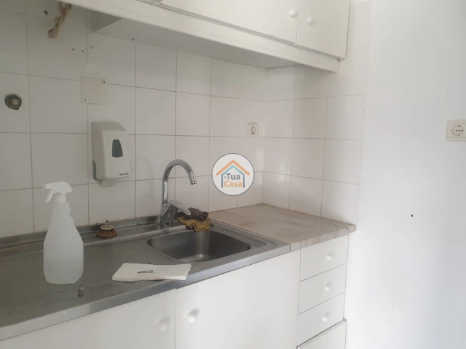 Loja para Arrendamento em Viseu Foto 15