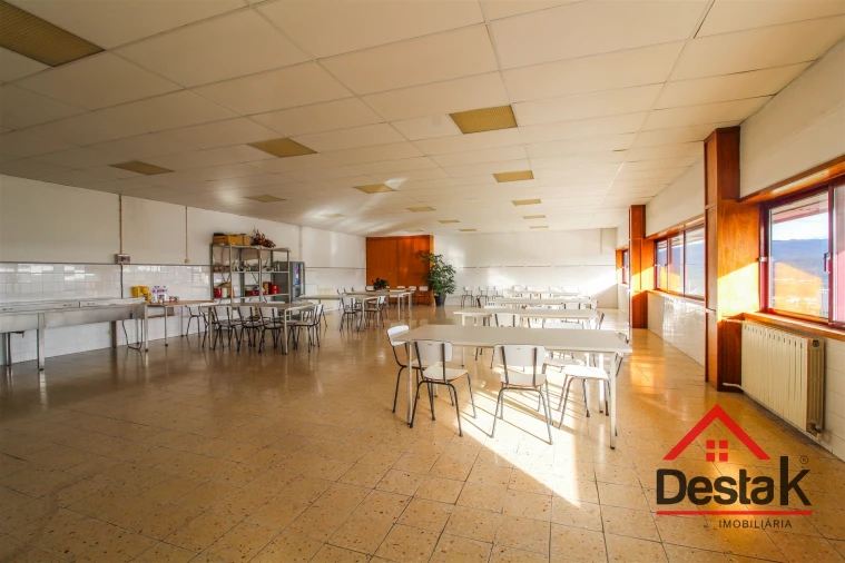 Negócio para Venda em Oliveira de Frades, Souto de Lafões e Sejães Foto 21