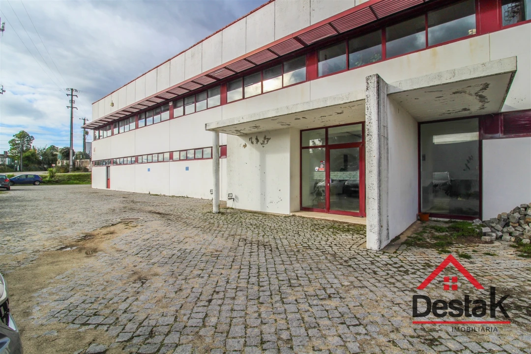 Negócio para Venda em Oliveira de Frades, Souto de Lafões e Sejães Foto 4