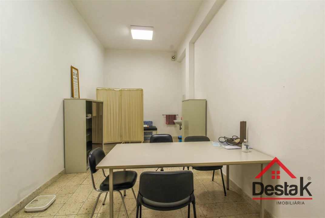 Negócio para Venda em Oliveira de Frades, Souto de Lafões e Sejães Foto 23