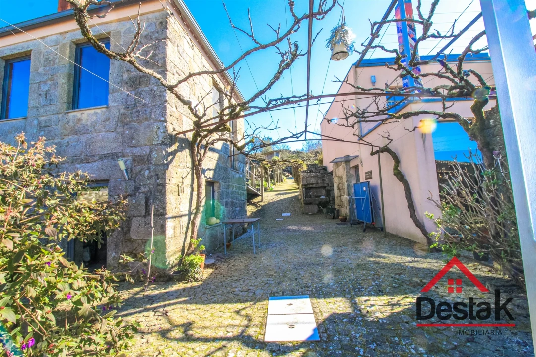 Quinta T5 para Venda em São Vicente de Lafões Foto 52