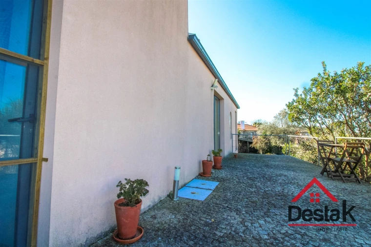 Quinta T5 para Venda em São Vicente de Lafões Foto 26