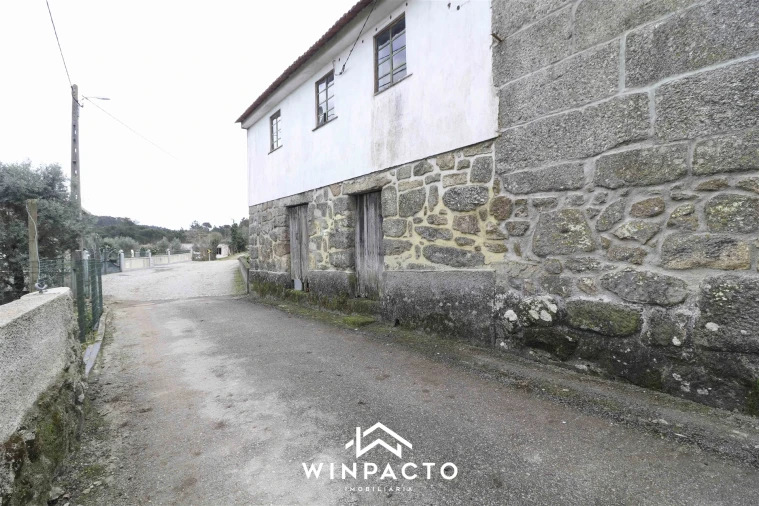 Moradia T3 para Venda em Alcafache Foto 7