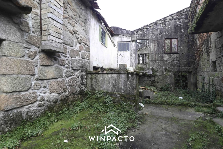 Moradia T3 para Venda em Alcafache Foto 5