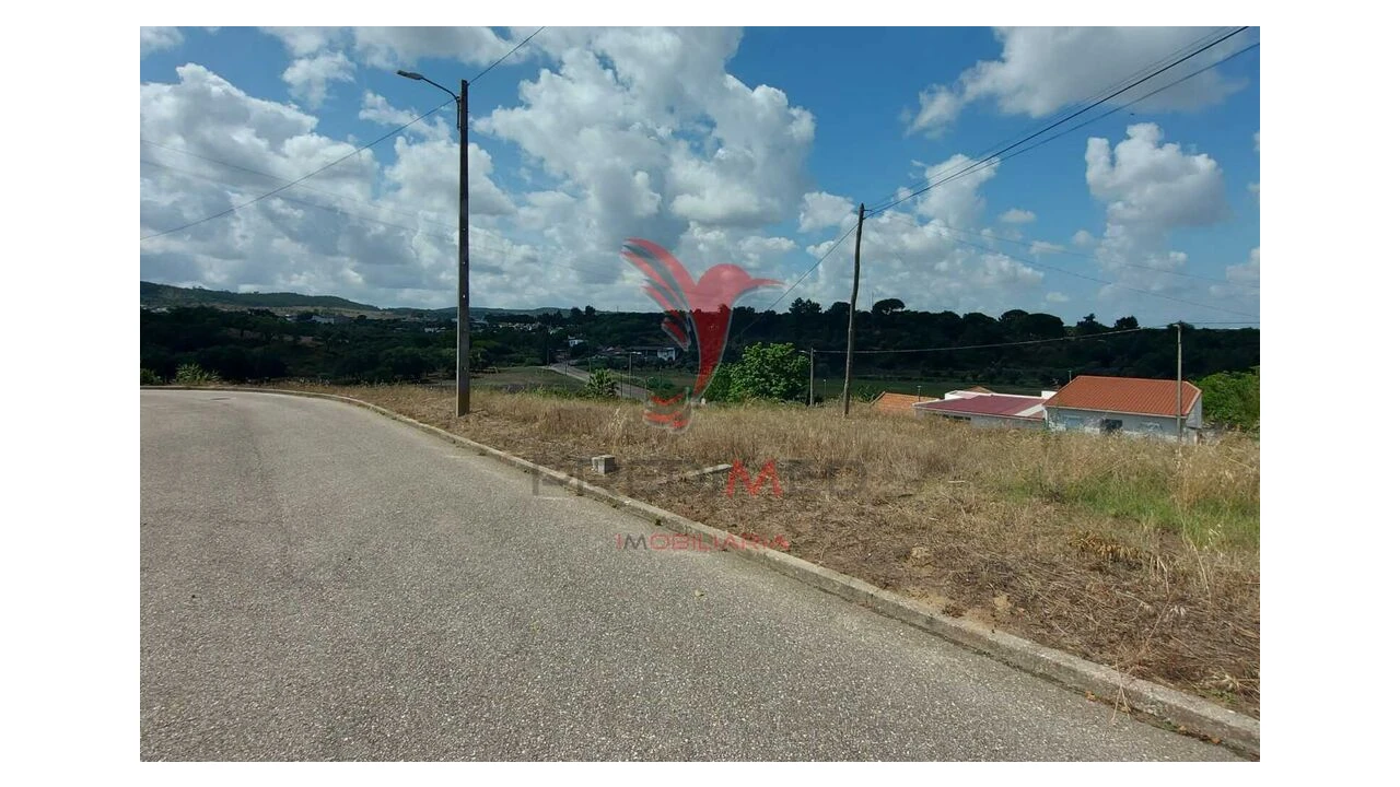 Terreno para Venda em Vale de Cavalos Foto 5