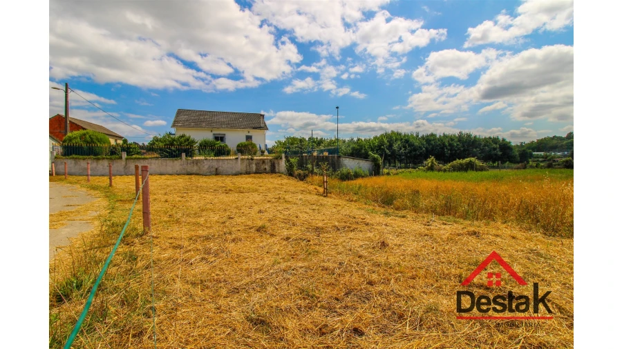 Terreno para Venda em Carvalhais e Candal Foto 8