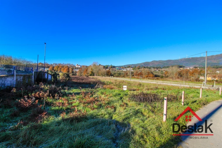 Terreno para Venda em Carvalhais e Candal Foto 5