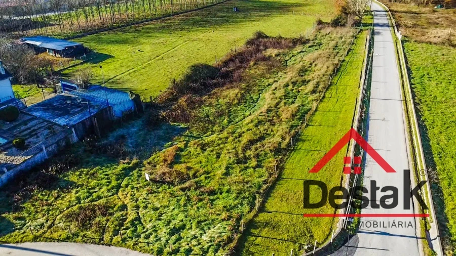 Terreno para Venda em Carvalhais e Candal Foto 3