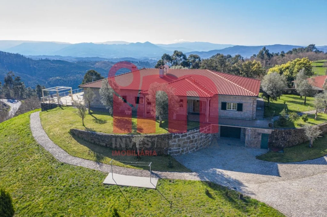 Quinta T0 para Venda em Abadim Foto 6