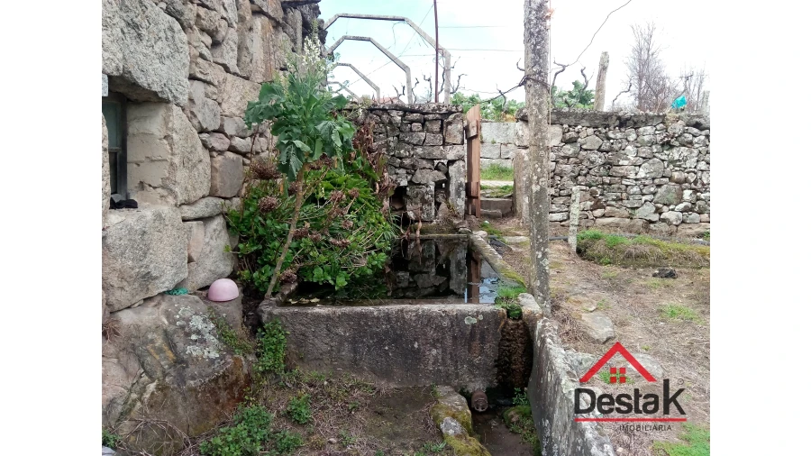 Moradia T3 para Venda em Moledo Foto 8