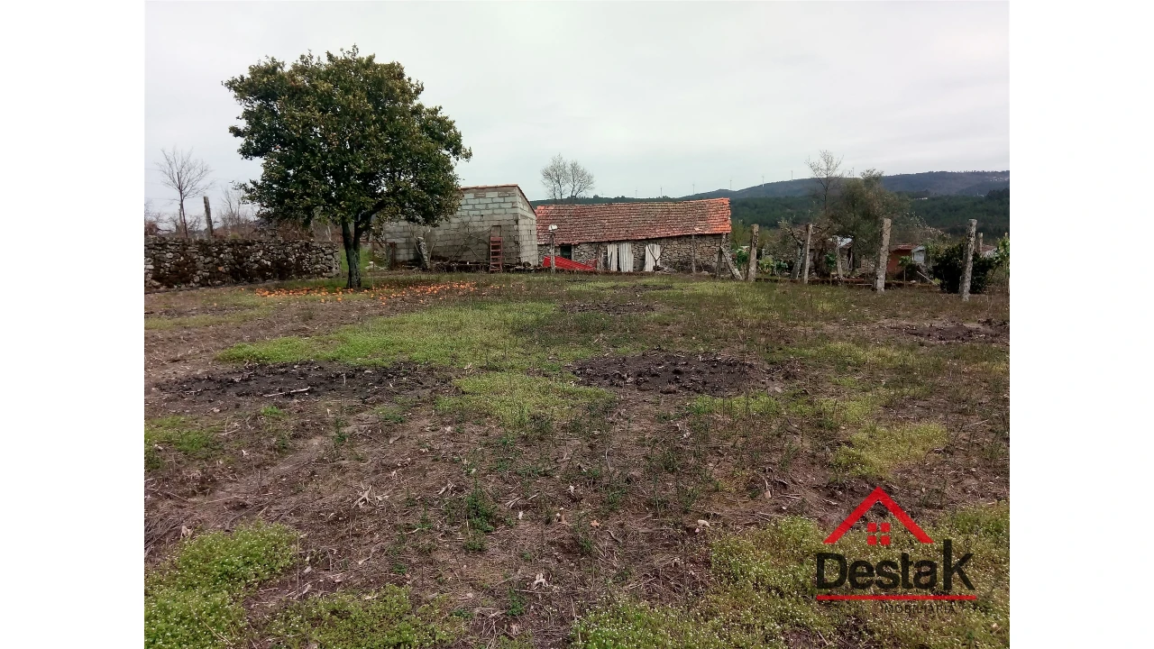 Moradia T3 para Venda em Moledo Foto 7