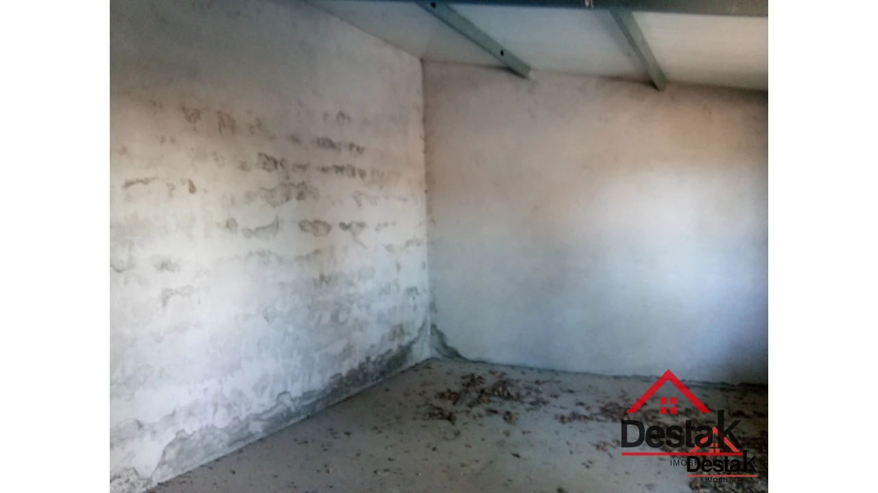 Terreno para Venda em Serrazes Foto 5