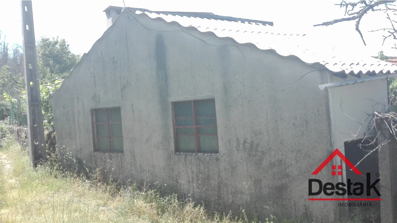 Moradia T2 para Venda em Ventosa Foto 6