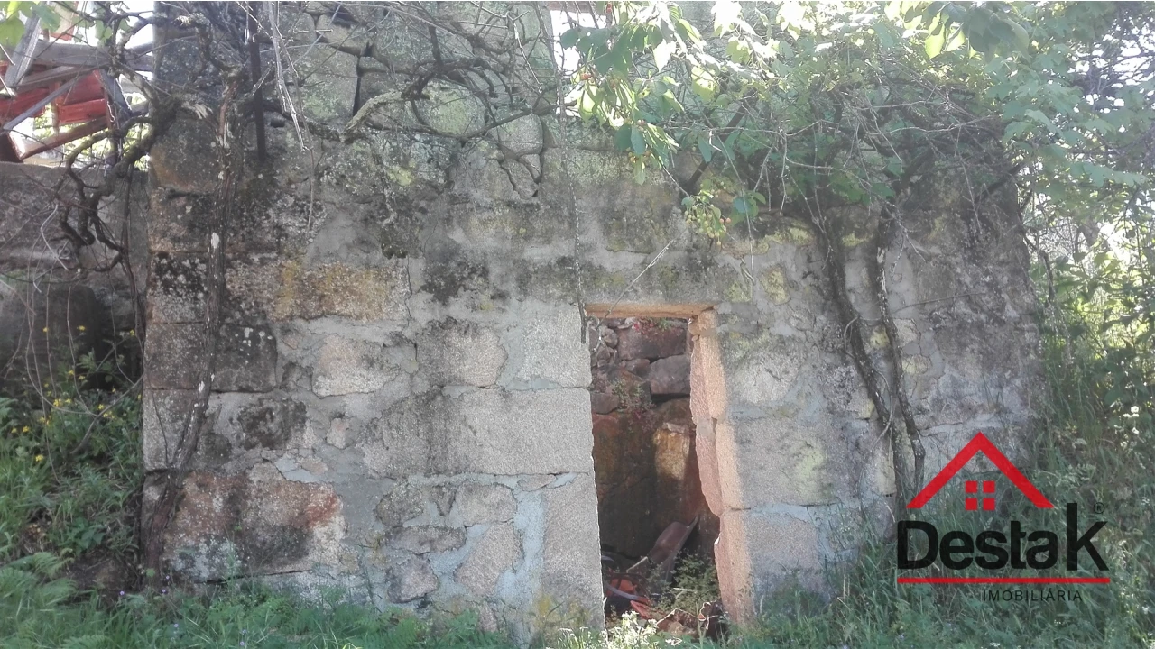 Moradia T2 para Venda em Ventosa Foto 3