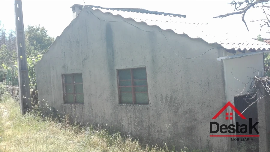 Moradia T2 para Venda em Ventosa Foto 6