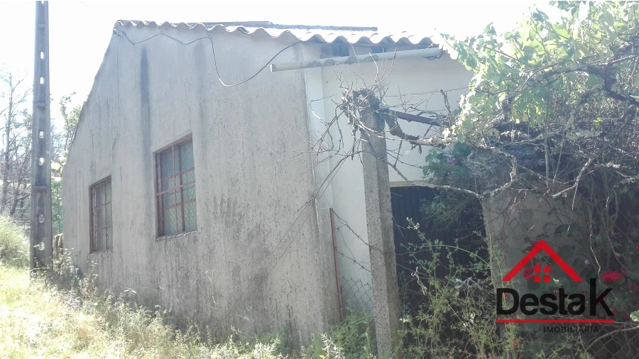 Moradia T2 para Venda em Ventosa Foto 8