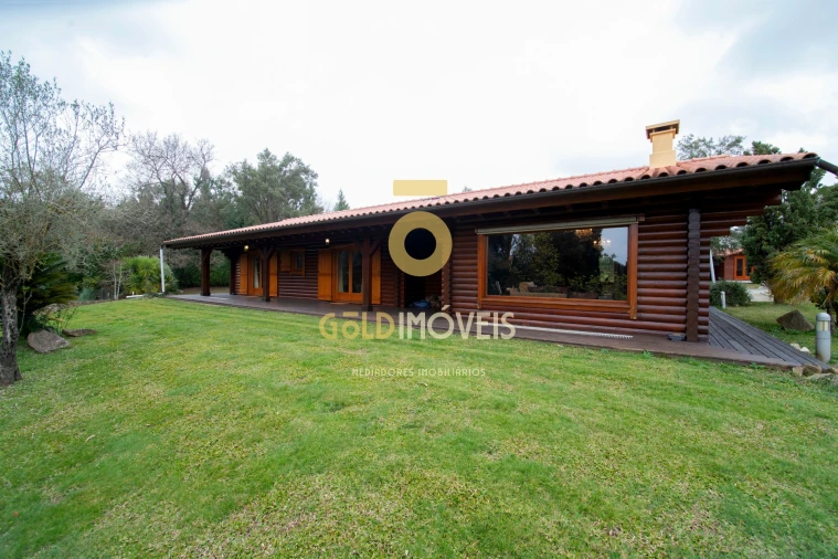 Quinta T0 para Venda em O. Azeméis, Riba-Ul, Ul, Macinhata Seixa, Madail Foto 17