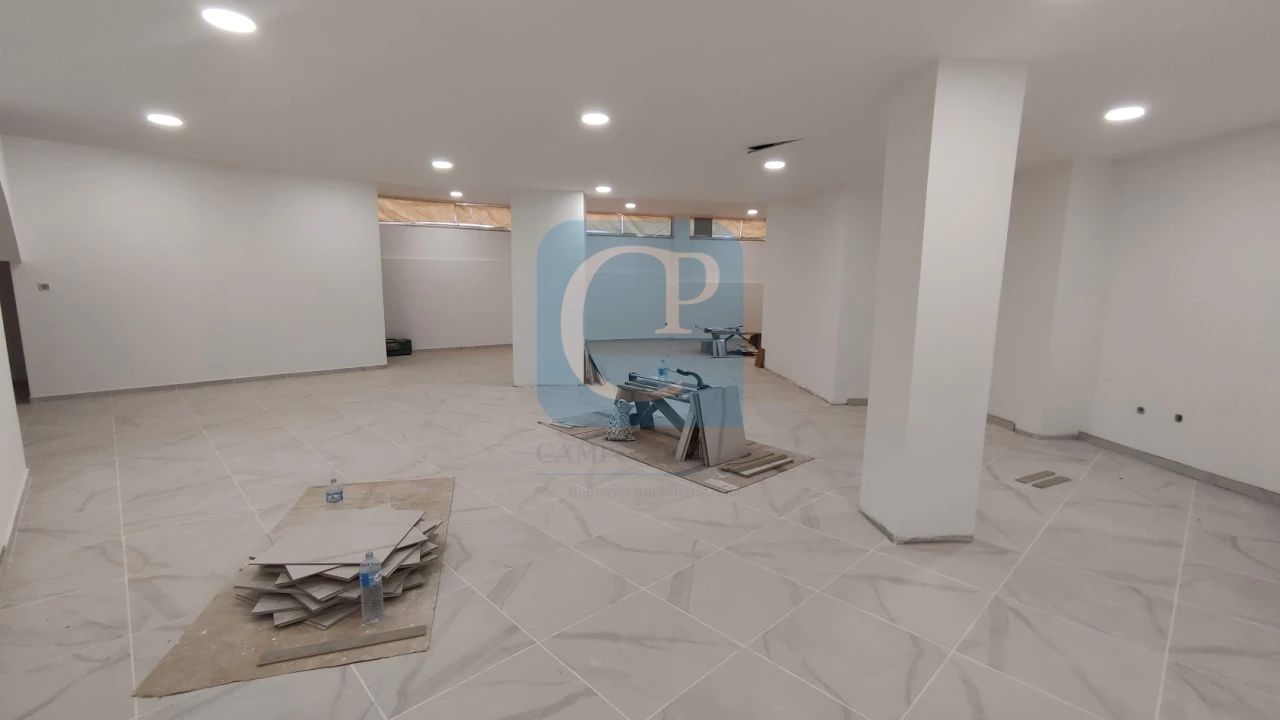 Loja para Arrendamento em São Mamede de Infesta e Senhora da Hora Foto 9