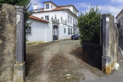 Quinta T8 para Venda em Tamengos, Aguim e Óis do Bairro