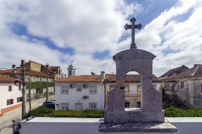 Quinta T8 para Venda em Tamengos, Aguim e Óis do Bairro