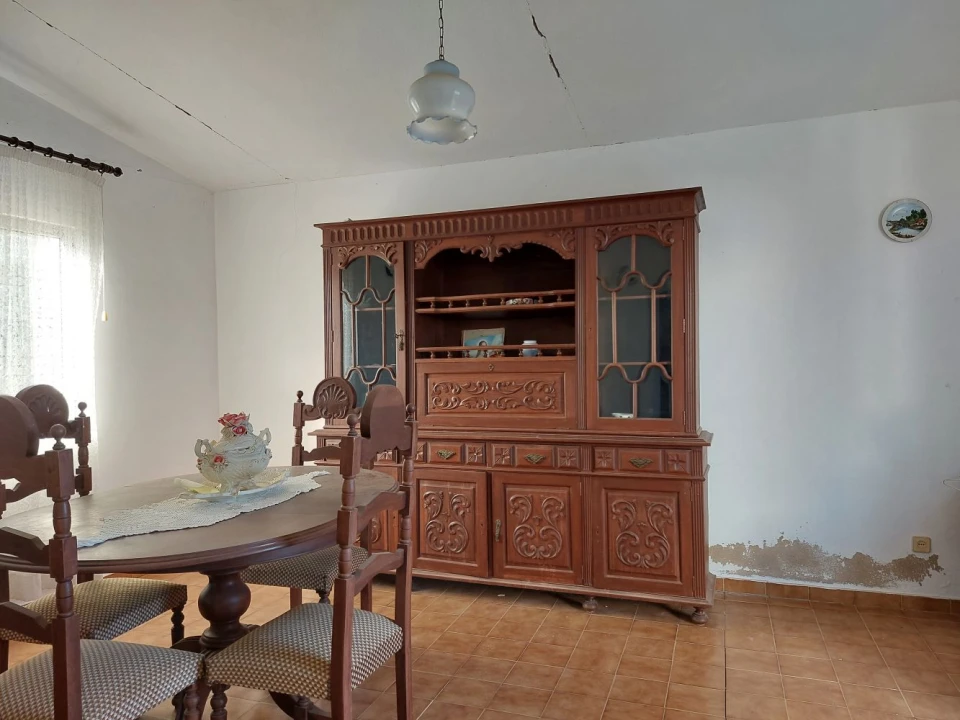 Moradia T2 para Venda em Santa Barbara de Nexe Foto 7