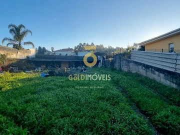Terreno para Venda em Canedo, Vale e Vila Maior